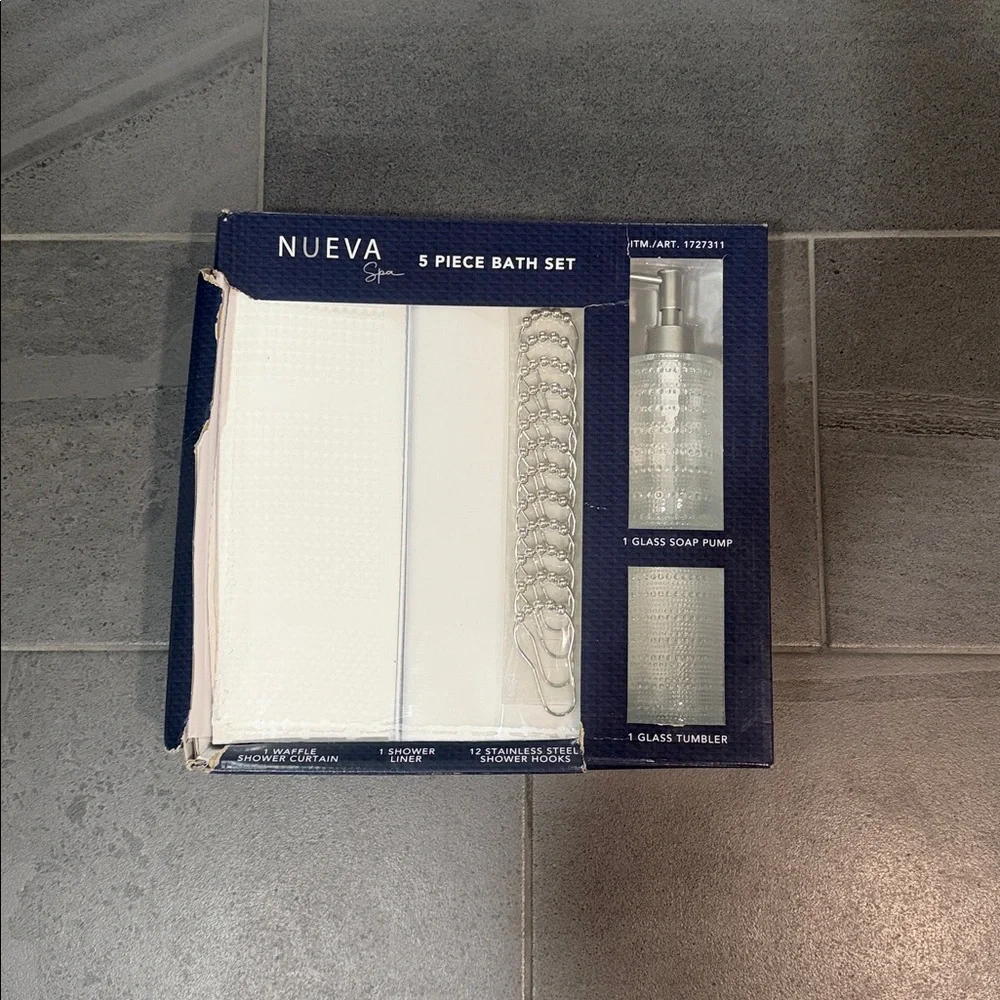 NEW! Nueva Spa 5 piece bath set, White